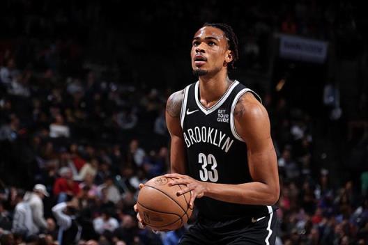 湖人瞄準兩大內線強援 加速補強陣容