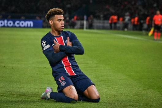 19歲362天，杜埃成為歐冠決賽最年輕助攻球員