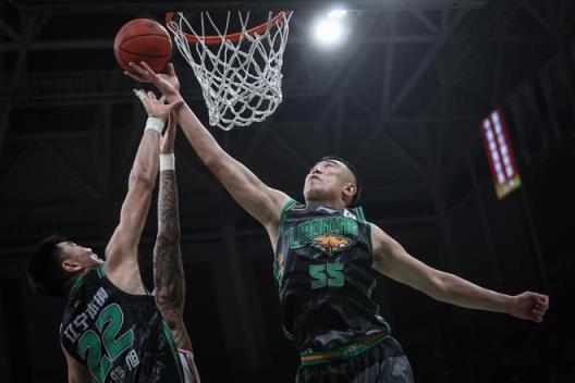 遼寧老將再登央視，展現(xiàn)模范風(fēng)采