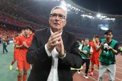 伊萬(wàn)暫留帥位 東亞杯或繼續(xù)由他執(zhí)掌兵權(quán)