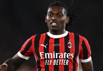 拜仁突然中止與萊奧溝通，球員憤而抗議