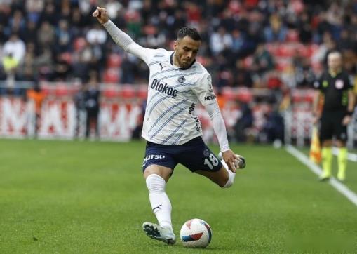 科斯蒂奇離開費內(nèi)巴切將隨尤文參加世俱杯