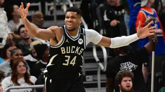 NBA傳聞：多隊假設(shè)揚尼斯·阿德托昆博不會向雄鹿隊交易