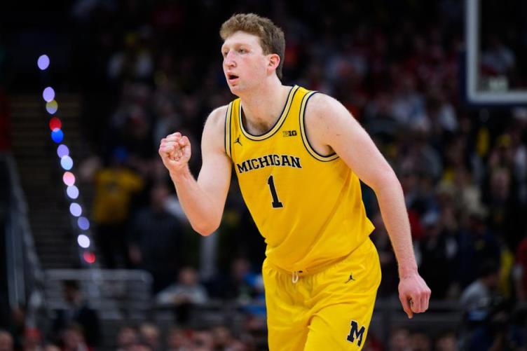 2025年NBA新秀丹尼-沃爾夫全面選秀分析|球探報(bào)告 擅長(zhǎng)投籃的大個(gè)子