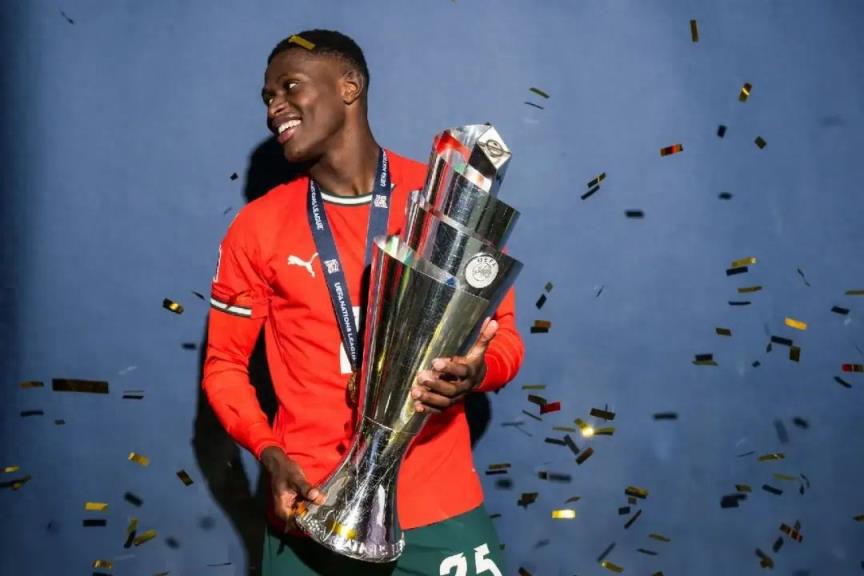 努諾·門德斯：從球探眼中被視作劫匪的少年，逆襲成世界頂級左邊鋒