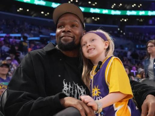 Shams：熱火本周曾與太陽(yáng)就杜蘭特交易展開(kāi)接觸