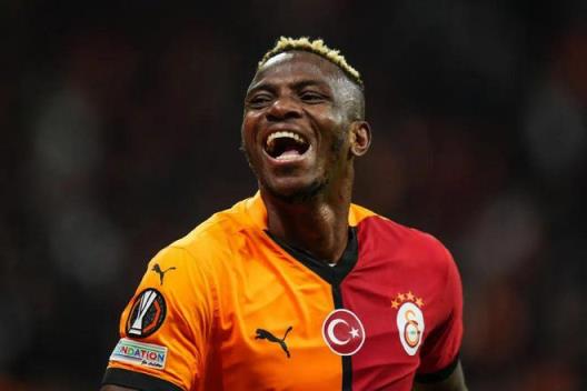 曼聯(lián)或與奧斯梅恩進(jìn)一步談判，但需滿足兩個(gè)條件