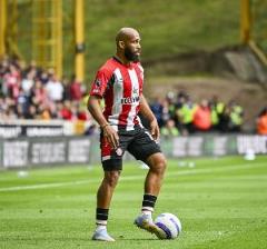 熱刺加入姆貝莫爭奪戰(zhàn) 曼聯(lián)愿出25萬英鎊周薪吸引球員