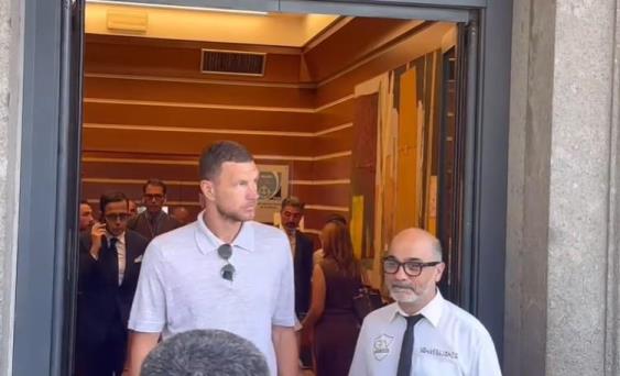 迪馬濟(jì)奧：哲科通過體檢，即將加盟佛羅倫薩