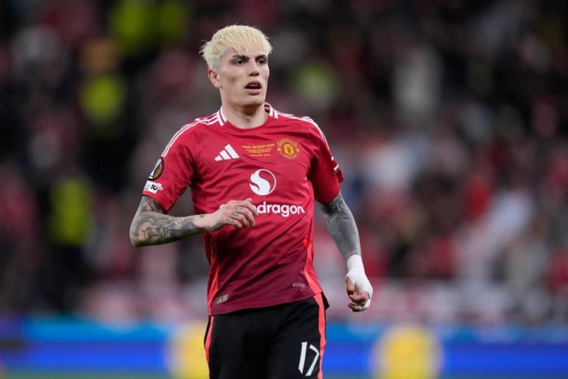 曼聯(lián)可能降價(jià)出售加納喬引球迷不滿(mǎn)