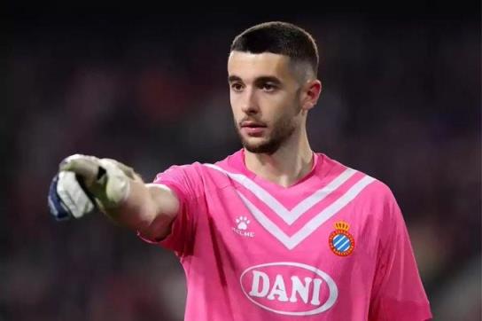 阿森納放棄爭奪霍安-加西亞，已擁有拉亞