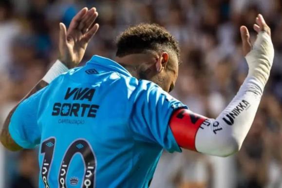 內(nèi)馬爾怒斥被罰下裁判：第二張我認(rèn)了，第一張純屬耍我