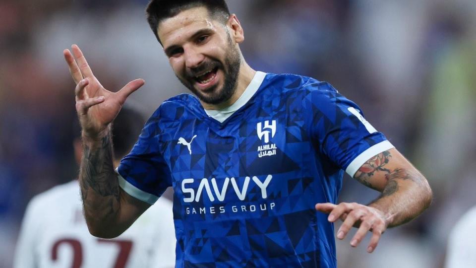 米特羅維奇或重返英超，曼聯(lián)、西漢姆、埃弗頓均關(guān)注