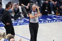 蘇群分析搶7裁判：福斯特或涉險(xiǎn)，老將帶新將成關(guān)鍵