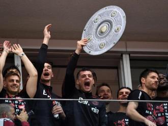 記者：扎卡或加盟米蘭，勒沃庫森要求1500萬歐元轉(zhuǎn)會費(fèi)