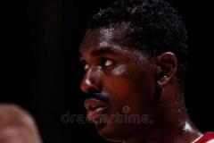 31年前今天：奧拉朱旺帶領(lǐng)火箭隊(duì)逆轉(zhuǎn)尼克斯奪冠