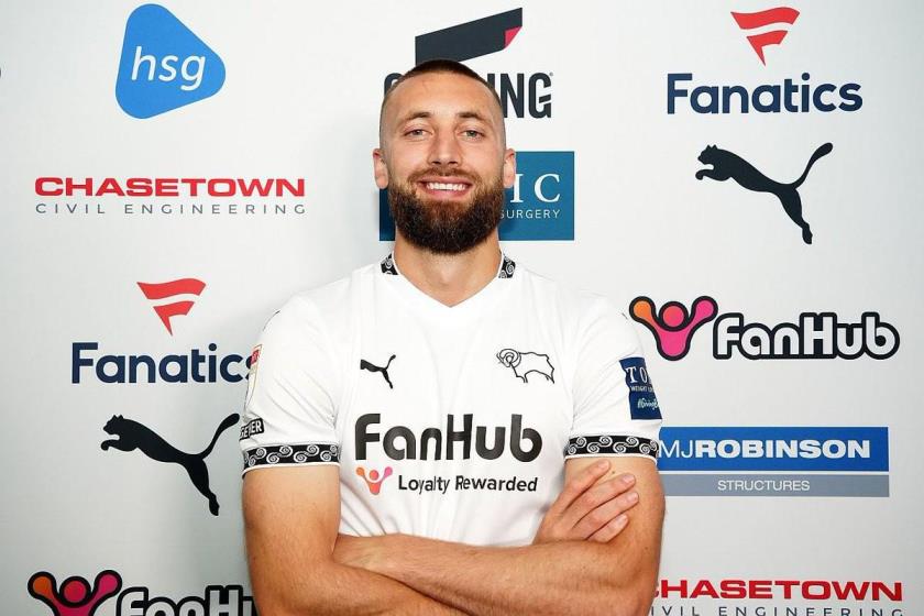 西布朗或簽利物浦后衛(wèi)納特-菲利普斯