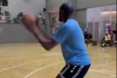 杜蘭特24小時(shí)內(nèi)跟隨知名訓(xùn)練師訓(xùn)練