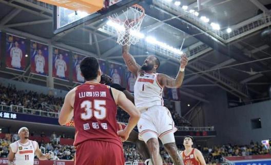 哈雷爾與吉倫沃特興奮劑違規(guī)遭重罰，或?qū)⒏鎰eCBA賽場