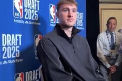 弗拉格接受獨行俠狀元簽：無論未來如何，我都心懷感激