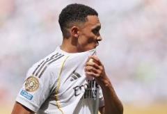 目標(biāo)冠軍！阿諾德：不會因踢尤文而非曼城感到高興，我們志在奪冠