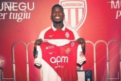 博格巴：摩納哥隊史涌現(xiàn)眾多天才球員，如維埃拉、亨利、圖雷和德尚等