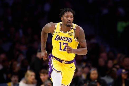 湖人遭遇困境！火箭或為鋒線悍將提供超中產(chǎn)特例合同