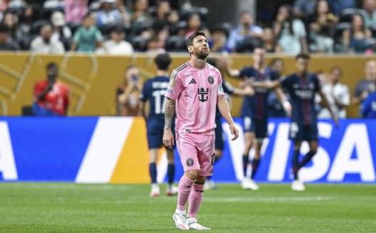 梅西憾吞第三場慘案，大巴黎4-0淘汰拜仁晉級四強