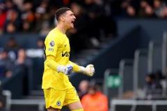 泰晤士報(bào)：桑德蘭、維拉和伯恩茅斯有意簽下切爾西門將佩特洛維奇