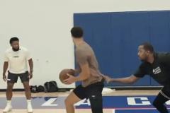 拉文休賽期練習(xí)翻身跳投 確實帥！