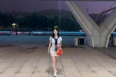 大型真香現(xiàn)場！范志毅和蘇炳添一邊吃薯片一邊現(xiàn)場看廣東省超