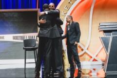 韋德致敬瓜哥：生而承受磨難，卻以堅(jiān)持鑄就勝利！