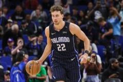 小瓦格納高效砍下32分5板8助 助球隊逆轉(zhuǎn)取勝