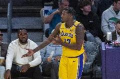 芬尼-史密斯：48分鐘必須團結一致，糟糕的進攻影響防守