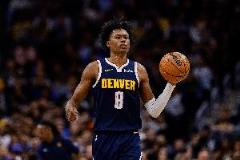 24分6板4蓋帽！穆雷盛贊沃特森：今天打得太棒了