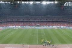 國足三連敗不氣餒，杭州奧體仍奏響《我是如此相信》