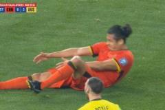 張玉寧抽筋被換下 王子銘替補(bǔ)登場(chǎng)助力球隊(duì)