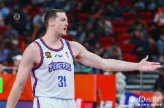 天津21中18 vs 寧波45中36 罰球命中率差距顯著