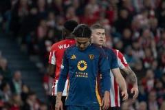 羅馬官方：迪巴拉手術成功，將進入復健階段