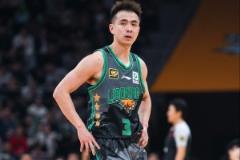 傷病來襲！探長曝張鎮(zhèn)麟崴腳、趙繼偉腸胃炎、韓德君膝蓋傷