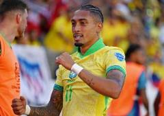 拉菲尼亞對陣阿根廷0球0助，巴西隊1平2負慘遭逆轉(zhuǎn)