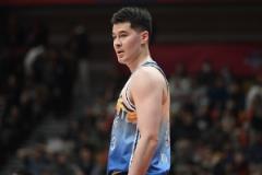 阿不都沙拉木：我、齊麟、愛德華茲失誤總和達15次，這很不應(yīng)該