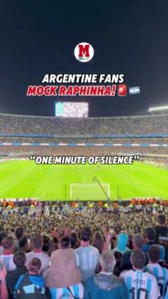 阿根廷球迷在比賽中高唱為拉菲尼亞默哀1分鐘，持續(xù)嘲諷