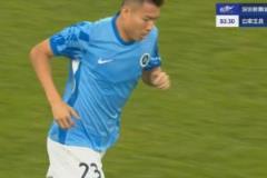 楊一鳴頭球破門，新鵬城仍3-4落后玉昆