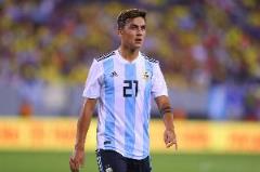 妻子：迪巴拉父親希望他未來(lái)去博卡，但這樣我父親會(huì)氣死的