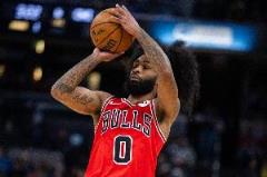 曾令旭：湖人vs公牛這場比賽堪稱25年最神奇對決，公牛真正在克湖人