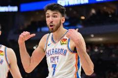 切特低迷表現(xiàn)：9投2中三分0中僅得4分卻貢獻(xiàn)9板2助4失誤