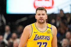 東契奇：我們基本掌控了比賽，這樣輸球很難接受