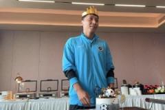深圳新鵬城俱樂(lè)部為張衛(wèi)舉辦32歲生日慶典：生日快樂(lè)