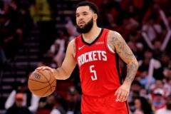 范弗里特半場(chǎng)6中0仍送全隊(duì)最高5助攻